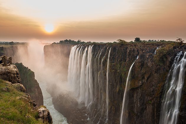 Vic-Falls