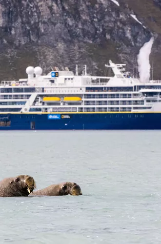 Medium RGB LEX Norway Svalbard 0522 016