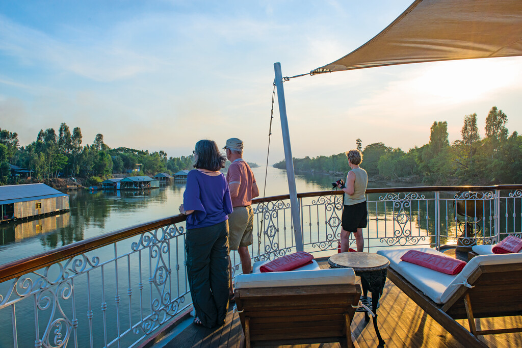 Medium RGB LEX Vietnam VN018