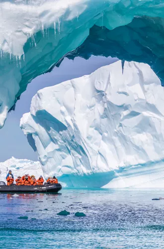 Medium RGB LEX Antarctica AP48842 2