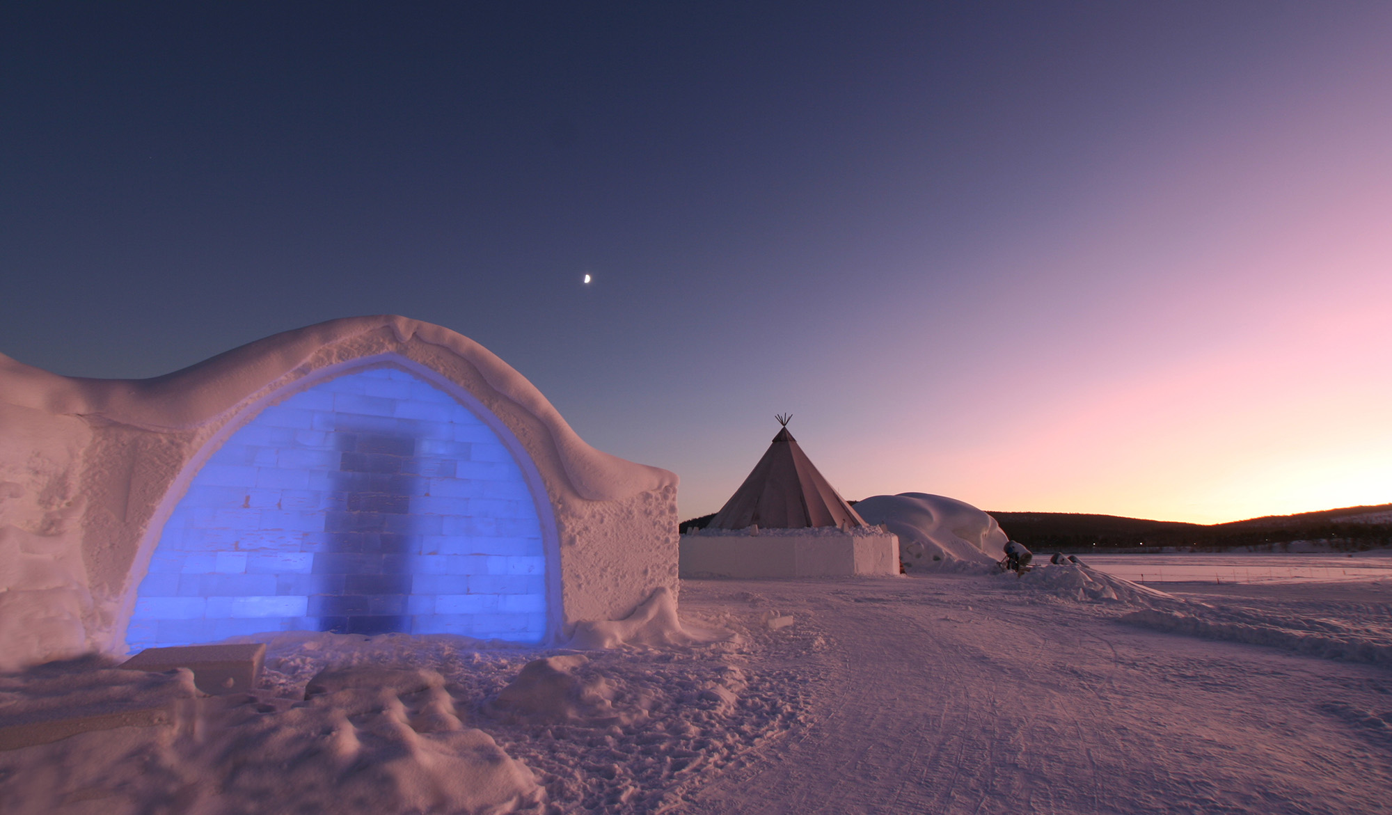  Icehotel Entrance