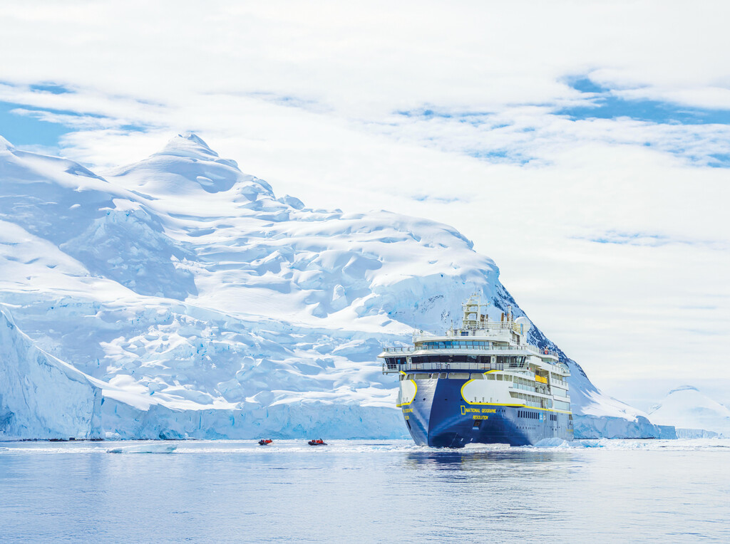 The Gullet Channel Ship NG Resolution Exterior