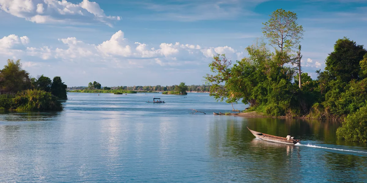 Laos Mekong River 2200