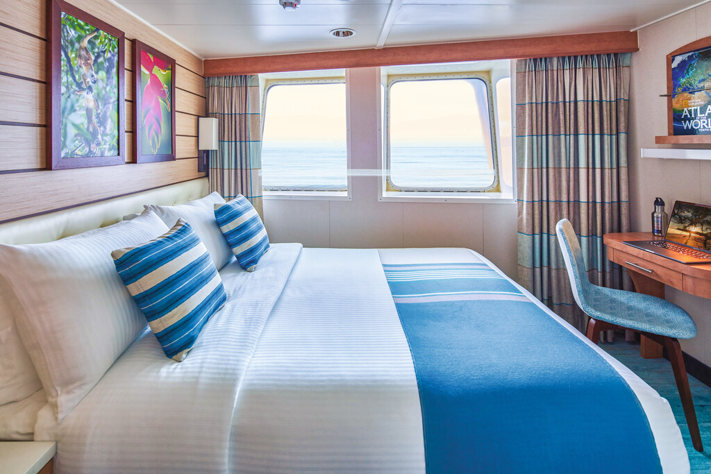 Medium RGB LEX Ship NG Quest Venture Cabin Cat 3 MR 023