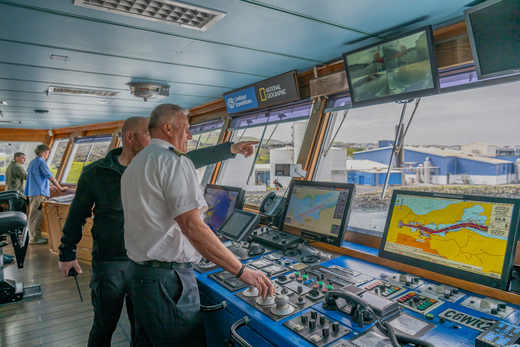 Medium RGB LEX Ship NG Explorer Interior Bridge DV675